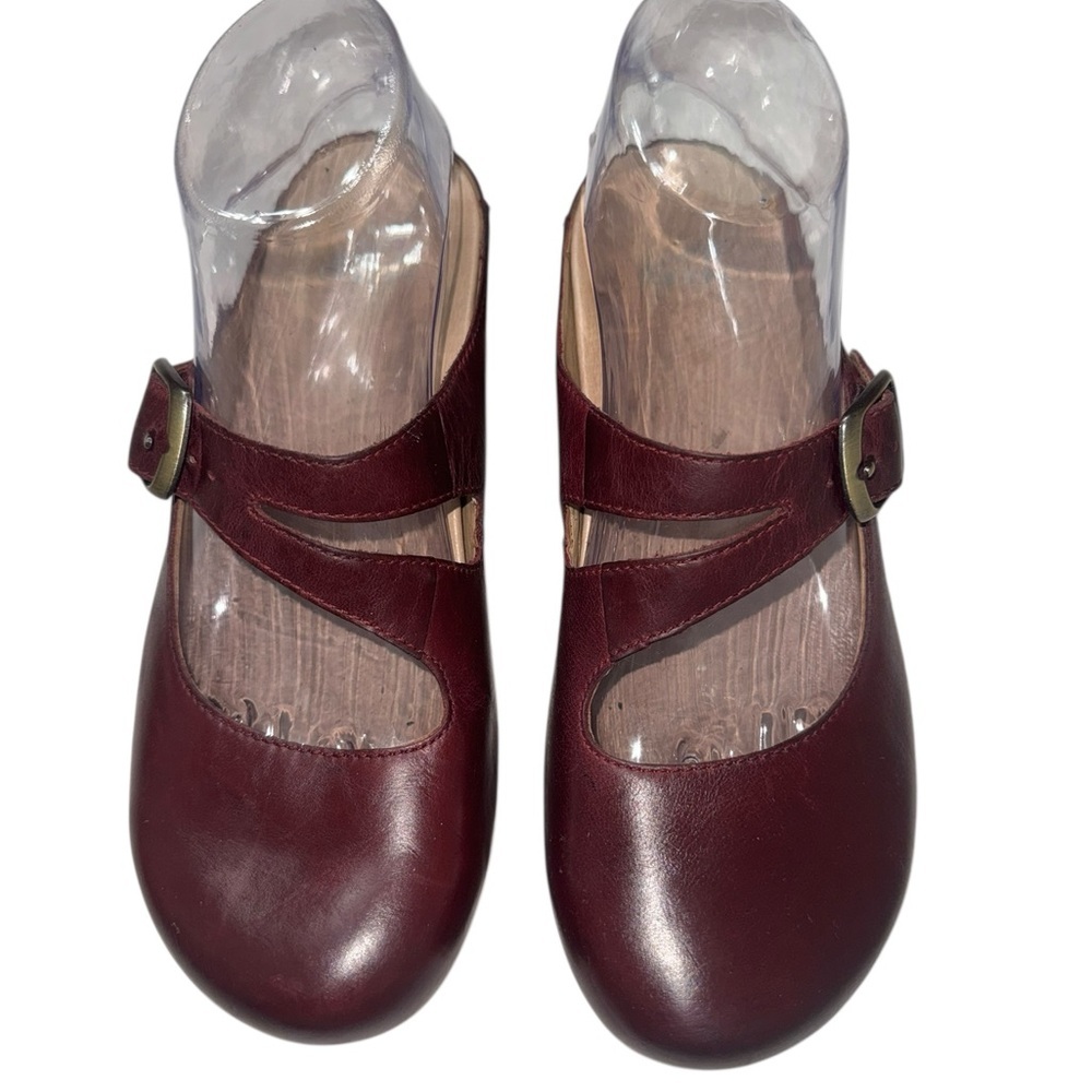 Dansko 37 Burgundy Leather Mary Jane Clogs Cutout Strap Comfort